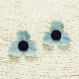 94198, RESIN FLOWER STUD EARRING