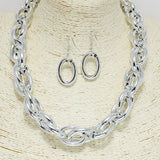 94223, METAL LOOK PLASTIC CHAIN NECKLACE *LIGHTWEIGHT