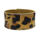 94260, GENUINE LEATHER MOHAIR BUTTON CLOSE BRACELET