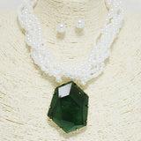 94397, GEOMETRIC ACRYLIC ACCENT PEARL CLUSTER NECKLACE