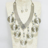 94527, CHUNKY ACRYLIC BALL ACCENT STATEMENT NECKLACE