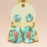 95549, TURQUOISE STONE LOOK GEOMETRIC CLAY RUBBER EARRING