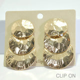 96197, 2.25"L, GEOMETRIC HAMMERED ROUND CLIP ON EARRING