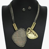 96445, GEOMETRIC GLITTER ACCENT NECKLACE