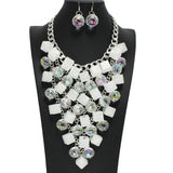 96699, CHUNKY SQUARE WITH ROUND CHARM STATEMENT NECKLACE