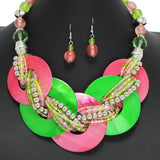 96768, ROUND SHELL WITH BEADED NECKLACE