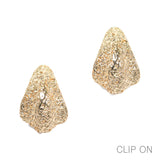 97039, TEXTURED GEOMETRIC METAL CLIP ON EARRING