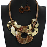 99016, HAMMERED ROUND CELLULOID ACETATE NECKLACE