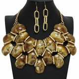 99045, GEOMETRIC RESIN STONE STATEMENT NECKLACE