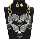 99055, CHUNKY GEOMETRIC ACRYLIC STATEMENT NECKLACE