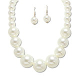 108405, BOLD SINGLE PEARL STRAND NECKLACE
