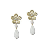Flower Rhinestone Teardrop Earrings – Gold/White · EW20310WHT_WT _DSC8458