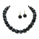 Chunky Resin Cube Round Bead Necklace – Gold/Black · MNE8854BK_PK _DSC8670