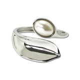 Oval Pearl Hinged Bangle Bracelet – Silver/White · BC-0505-3WH_RZ _DSC8777