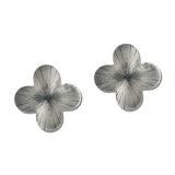 Oversized Textured Quatrefoil Statement Earrings – Silver · JE11033R_JK _DSC9087
