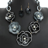 104838, GLITTER FLOWER CELLULOID ACETATE NECKLACE